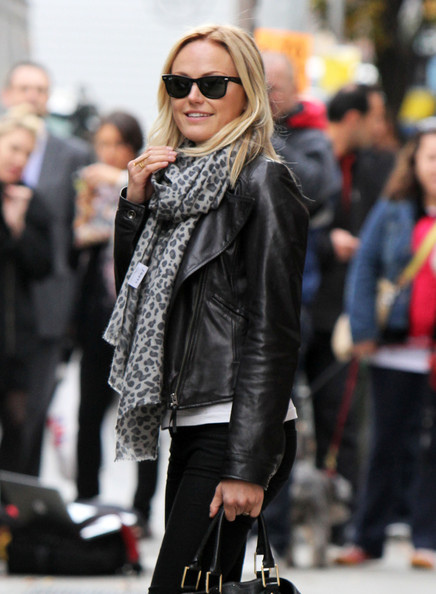 Malin Akerman wears a Yarnz animal print scarf2