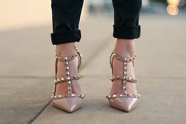 Valentino-Rockstud-Pumps5