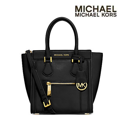 MICHAEL Michael Kors Medium Messenger10