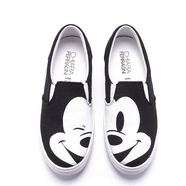 Chiara Ferragni mickey mouse sneakers7