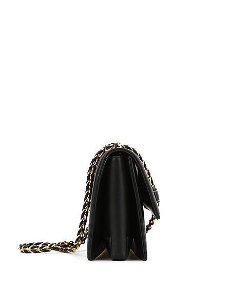 Salvatore Ferragamo Quilted Chain bag9