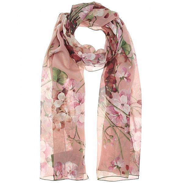 Gucci silk scarf10