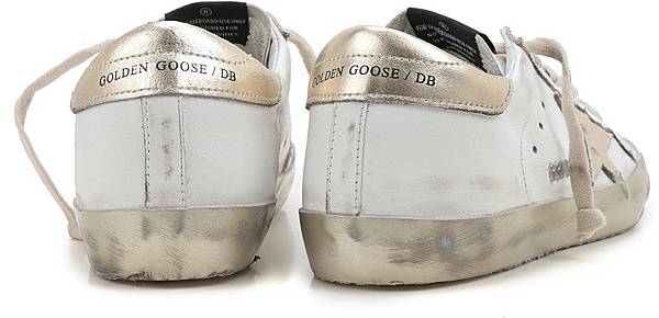 Golden Goose SUPERSTAR SNEAKERS3