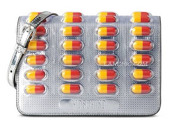 moschino-pills bag-1