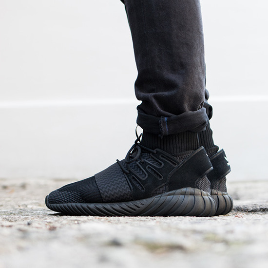 Adidas TUBULAR DOOM SNEAKERS6