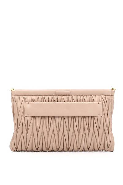 MIU MIU quilted clutch4