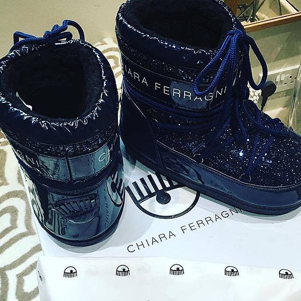 Chiara Ferragni snow boots5