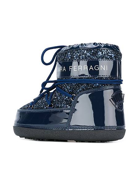 Chiara Ferragni snow boots3