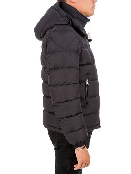 moncler-4196905_53859-a8