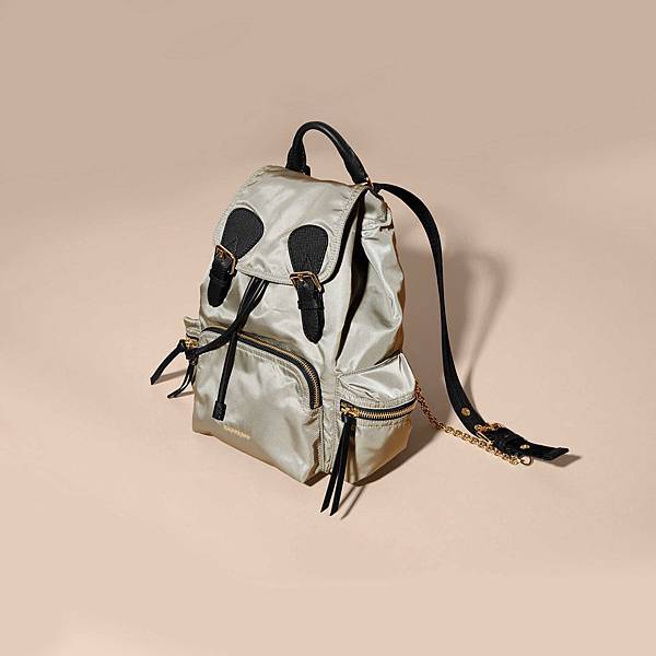 Burberry medium RUCKSACK 11