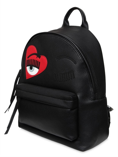 Chiara Ferragni heart backpack3