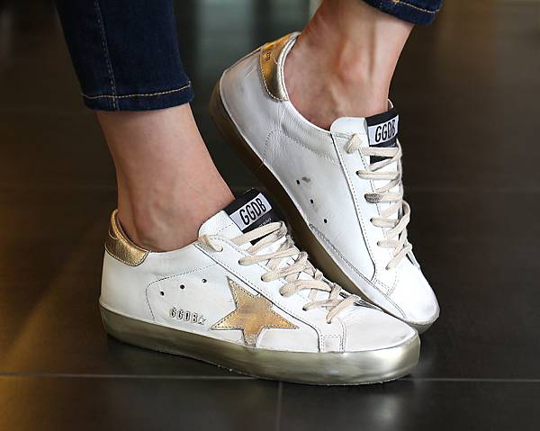 Golden Goose SUPERSTAR SNEAKERS17