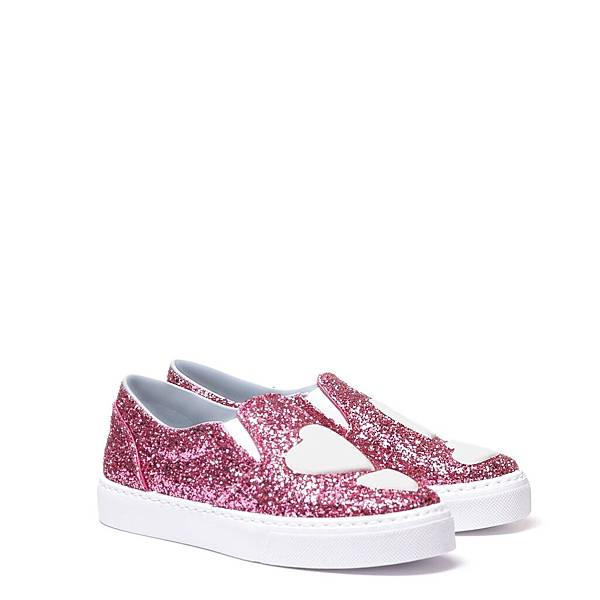 CHIARA-FERRAGNI-slip on sneakers3