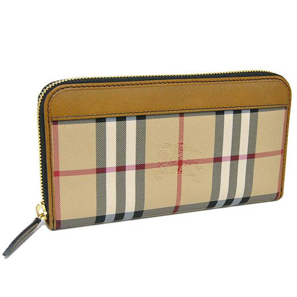 Burberry zip wallet10