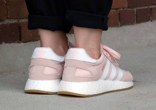 adidas-sneakers-pink3