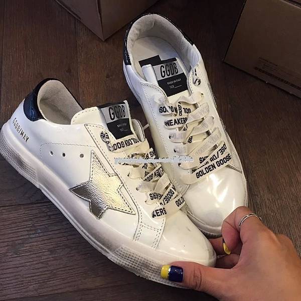 Golden Goose May SNEAKER14-1