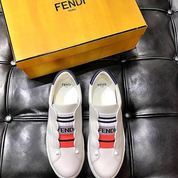 Fendi slip on sneakers10