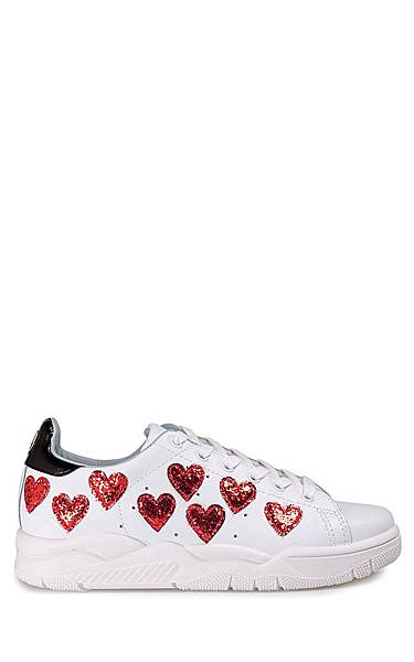 chiara ferragni heart sneakers2