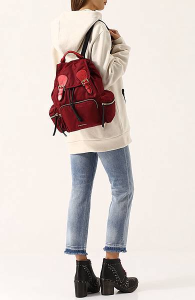 Burberry medium RUCKSACK5