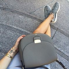 Celine TROTTEUR SMALL BAG6