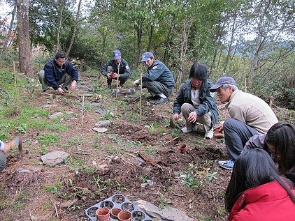 100-1126 觀霧山椒魚解說員訓練--(16).jpg