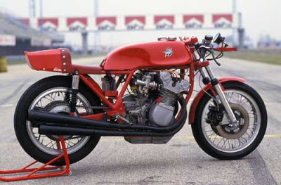 MV750gal09.jpg