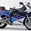 Suzuki-GSXR750-89-LE.jpg