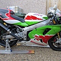 2cc606337e71eb6eb21f9c5510405fef--kawasaki-zxr-green.jpg