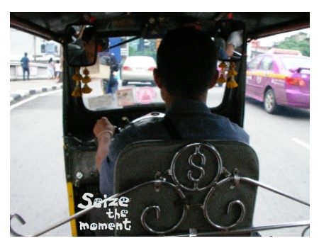 曼谷的tuk tuk 車