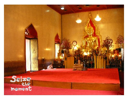 曼谷的小廟