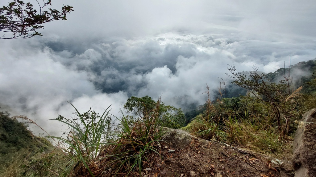 20241120~石壁山、嘉南雲峰登山步道｜南側登山口起登→