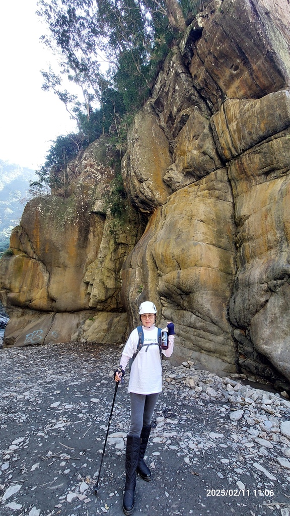 ｜走在一條季節限定隨時會消失的工程便道｜北港溪峽谷工程便道全