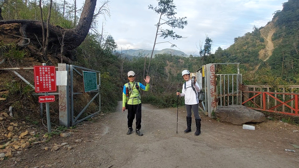 ｜走在一條季節限定隨時會消失的工程便道｜北港溪峽谷工程便道全