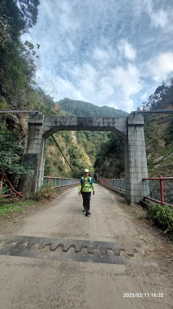 ｜走在一條季節限定隨時會消失的工程便道｜北港溪峽谷工程便道全