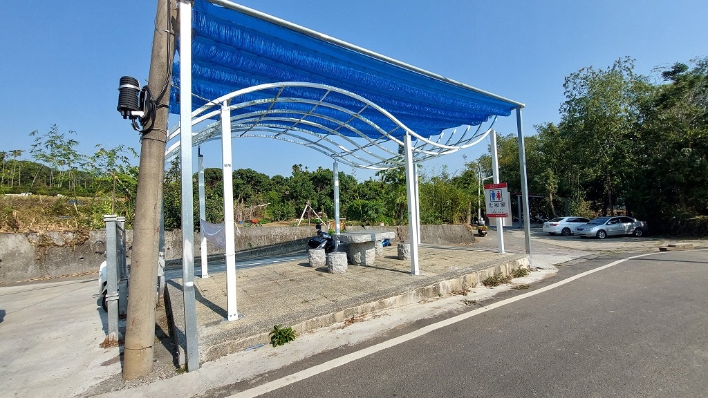 這條步道藏著巨龍？撼龍步道春季限定花海｜探索唯心聖教學院神秘