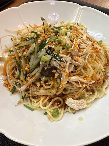 新竹美食 🍜 新莊街**「祿哥乾拌麵」:乾麵小菜湯品樣樣 新竹美食 🍜 新莊街**「祿哥乾拌麵」:乾麵小菜湯品樣樣