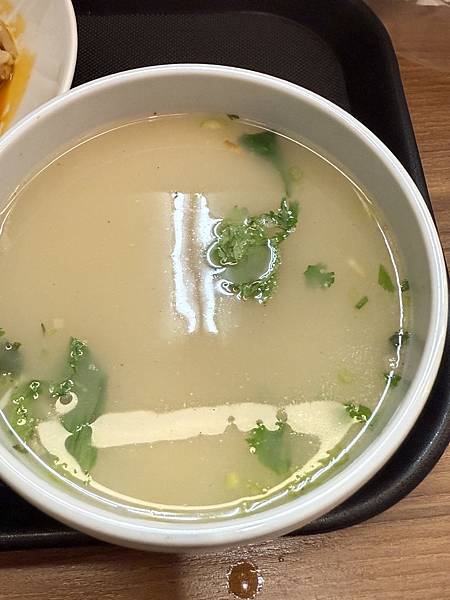 新竹美食 🍜 新莊街**「祿哥乾拌麵」:乾麵小菜湯品樣樣 新竹美食 🍜 新莊街**「祿哥乾拌麵」:乾麵小菜湯品樣樣