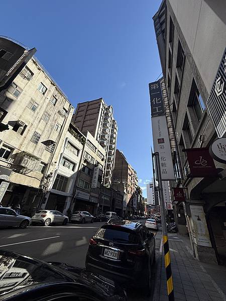 香氛筆記 | 🌿 尋香之旅：帝一化工的寶藏香精與對「金盞菊精