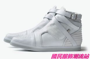 adidas SLVR – Fashion Mid Strap鞋款