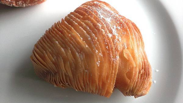 千層酥sfogliatella