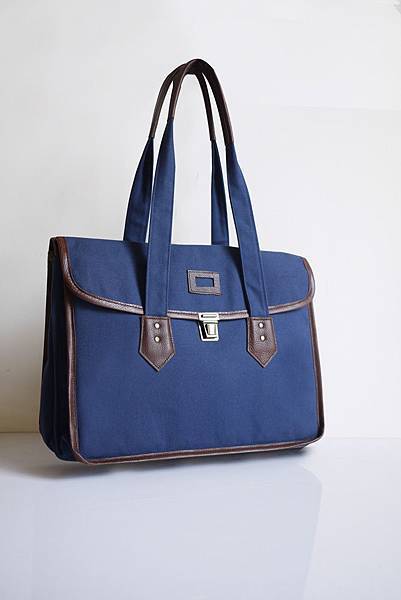 深藏青s.jpg 深藏青s.jpg