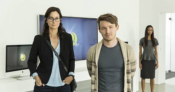 636223207416444209-Humans2-210416-CH-0964.jpg 636223207416444209-Humans2-210416-CH-0964.jpg