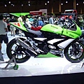  Ninja 250R賽道版本