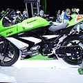  Ninja 250R賽道版本