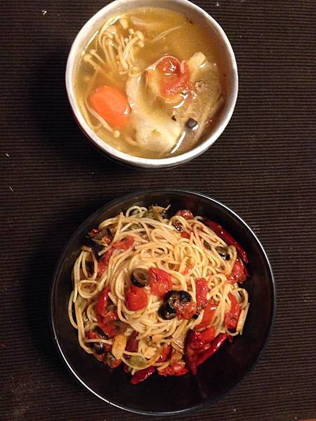 10696351_588560007957397_2795248685124181548_n