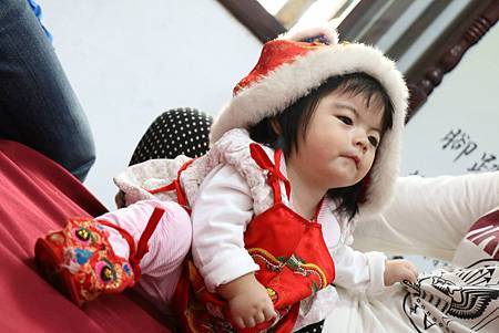 抓週.jpg 抓週.jpg