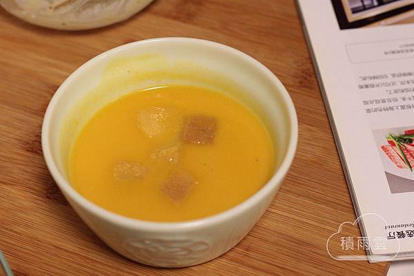 LF2A1019.jpg LF2A1019.jpg