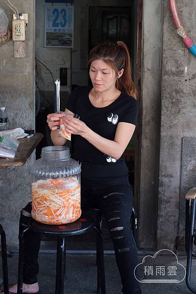 台南佳里阿英越南烤乳豬 台南佳里阿英越南烤乳豬
