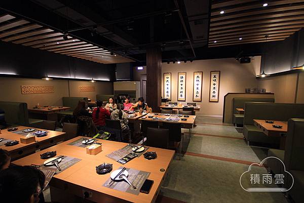 台南老城門洞重慶麻辣火鍋 台南老城門洞重慶麻辣火鍋