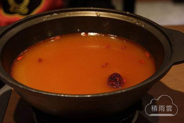 台南老城門洞重慶麻辣火鍋 台南老城門洞重慶麻辣火鍋